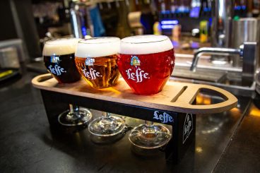 3 bières Leffe : blonde, brune et ambrée